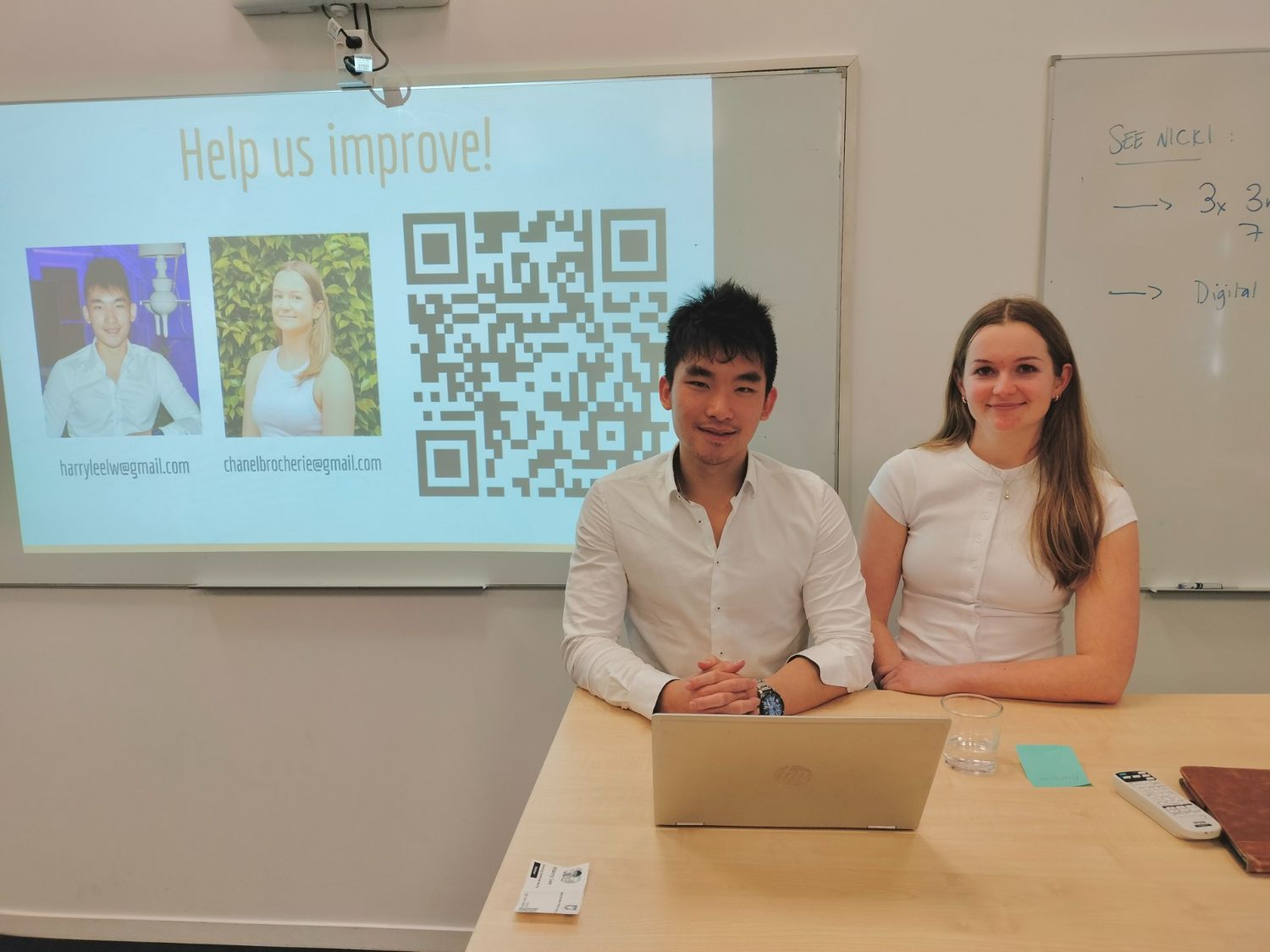 Picture taken at the end of 'Journey to Medical School' Seminar with the CrashMed Team